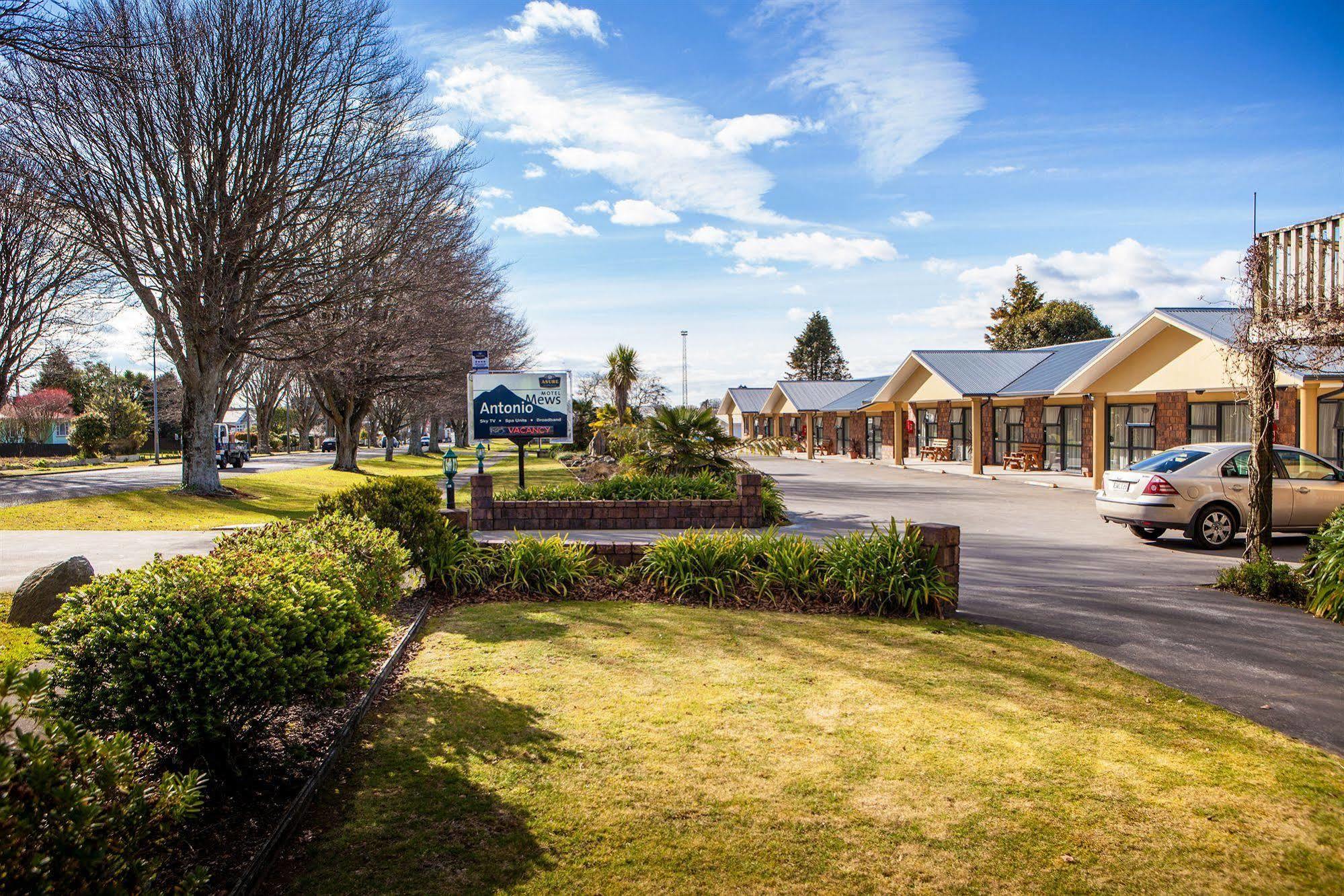 Antonio Mews Motel Stratford Exterior foto